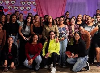 UM MOMENTO ESPECIAL PARA QUEM MERECE TODO NOSSO CARINHO: AS MÃES!